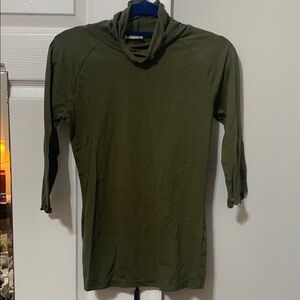 Intimately Free people Olive Green Turtleneck Top, 3/4 sleeve